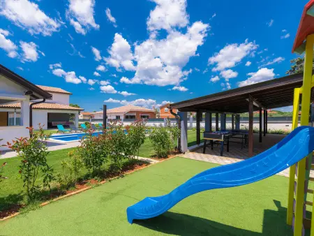 Villa Alba Rossa - 6 personnes, piscine privée à Medulin : photo 8