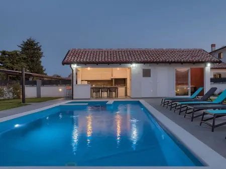 Villa Alba Rossa - 6 personnes, piscine privée à Medulin : photo 45