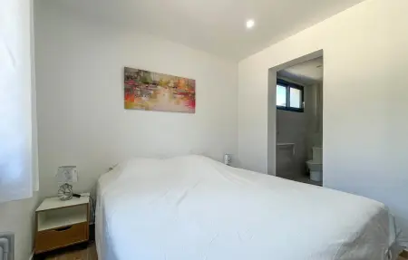 Maison 7 chambres avec piscine et terrain de pétanque à Grans : photo 19
