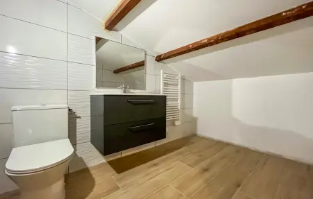 Maison 7 chambres avec piscine et terrain de pétanque à Grans : photo 23