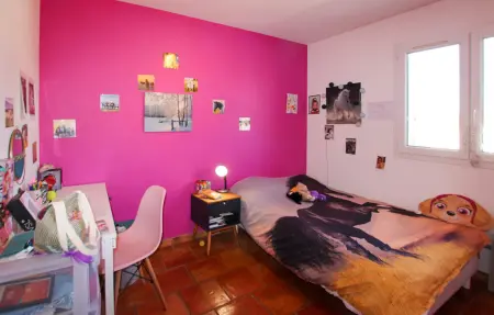 Maison tradition avec piscine privée à Cadolive : photo 19