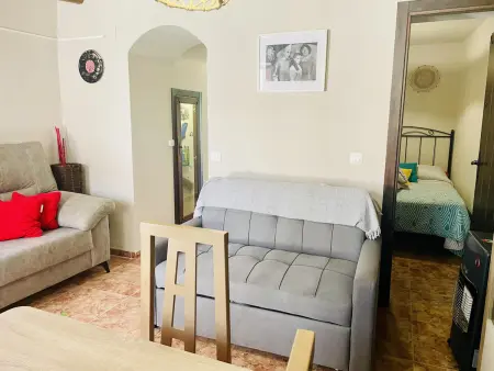 Gîte Magicien d'Oz avec piscine privée à Alfarnate : photo 6