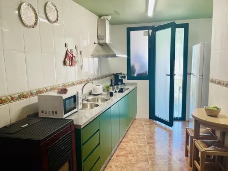 Gîte Magicien d'Oz avec piscine privée à Alfarnate : photo 14
