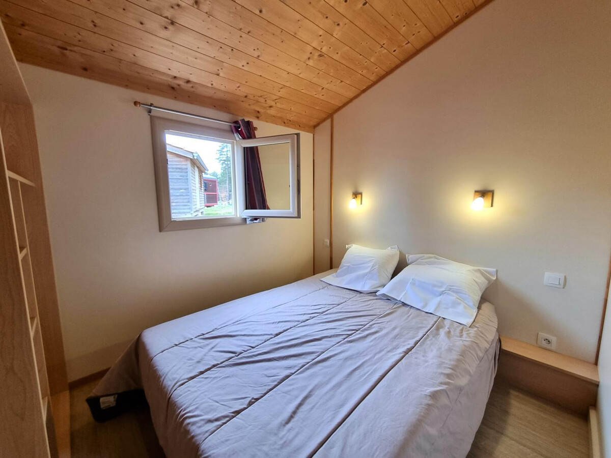 Chalet Houx 6 pers. – Animaux admis, nature à Usson-en-Forez - Photo 9