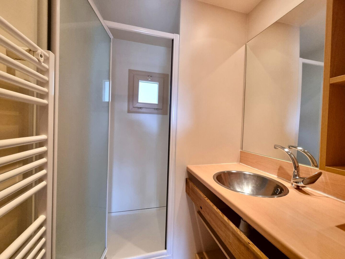 Chalet Houx 6 pers. – Animaux admis, nature à Usson-en-Forez - Photo 15