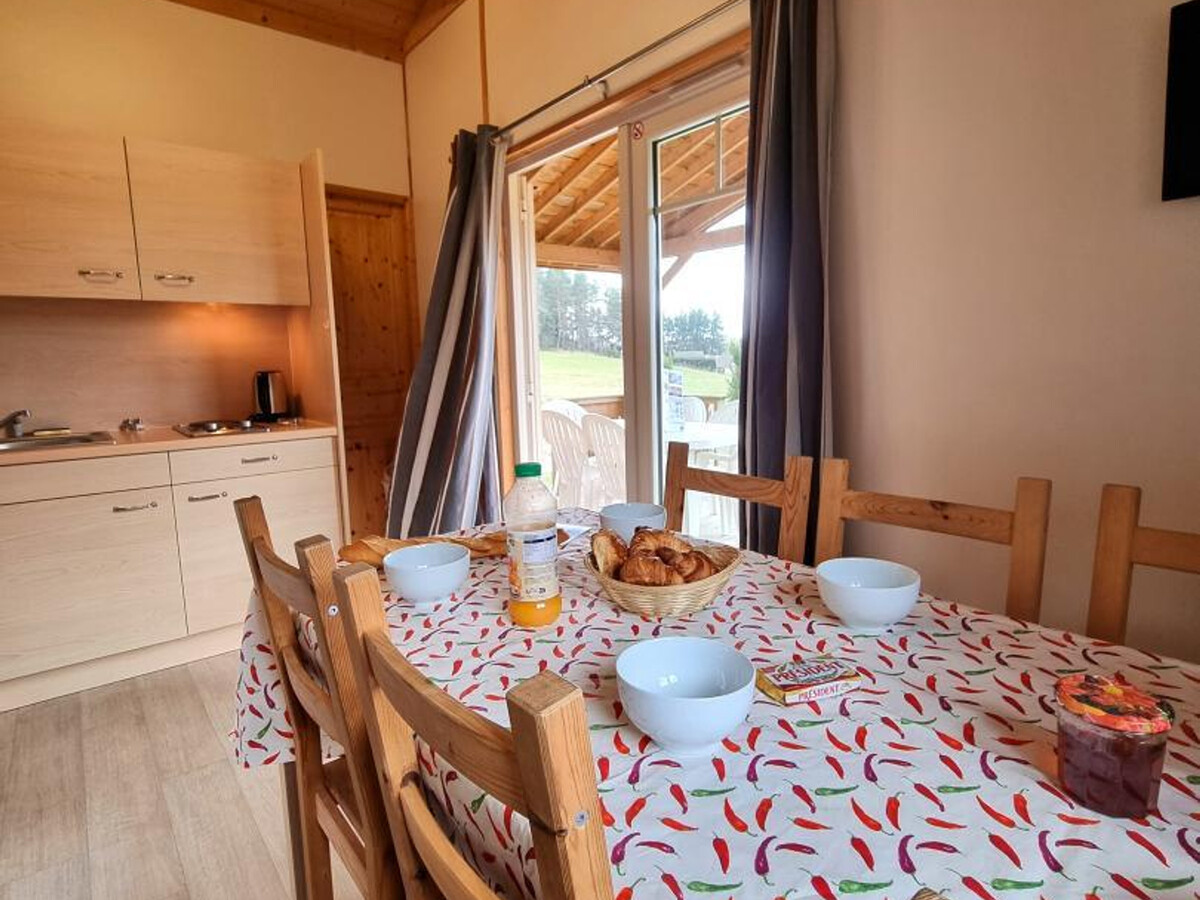 Chalet Sapin 6 pers. avec terrasse - Usson-en-Forez - Photo 7