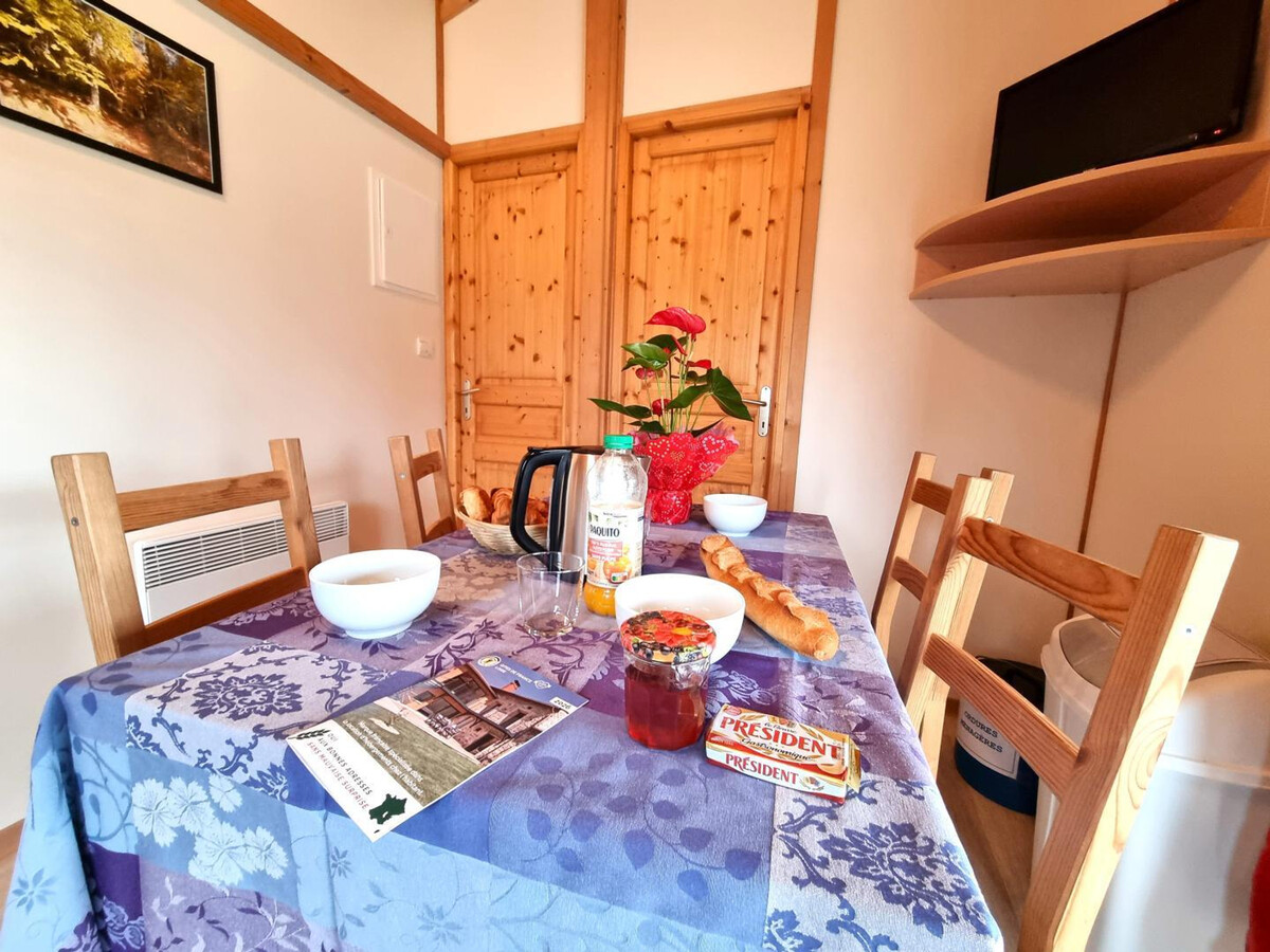Chalet Bruyère 4 pers. - Animaux admis à Usson-en-Forez - Photo 5