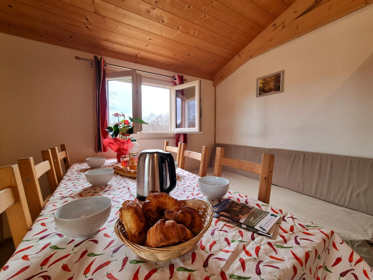 Chalet Lilas 6 pers. - Animaux bienvenue à Usson-en-Forez - Photo 5