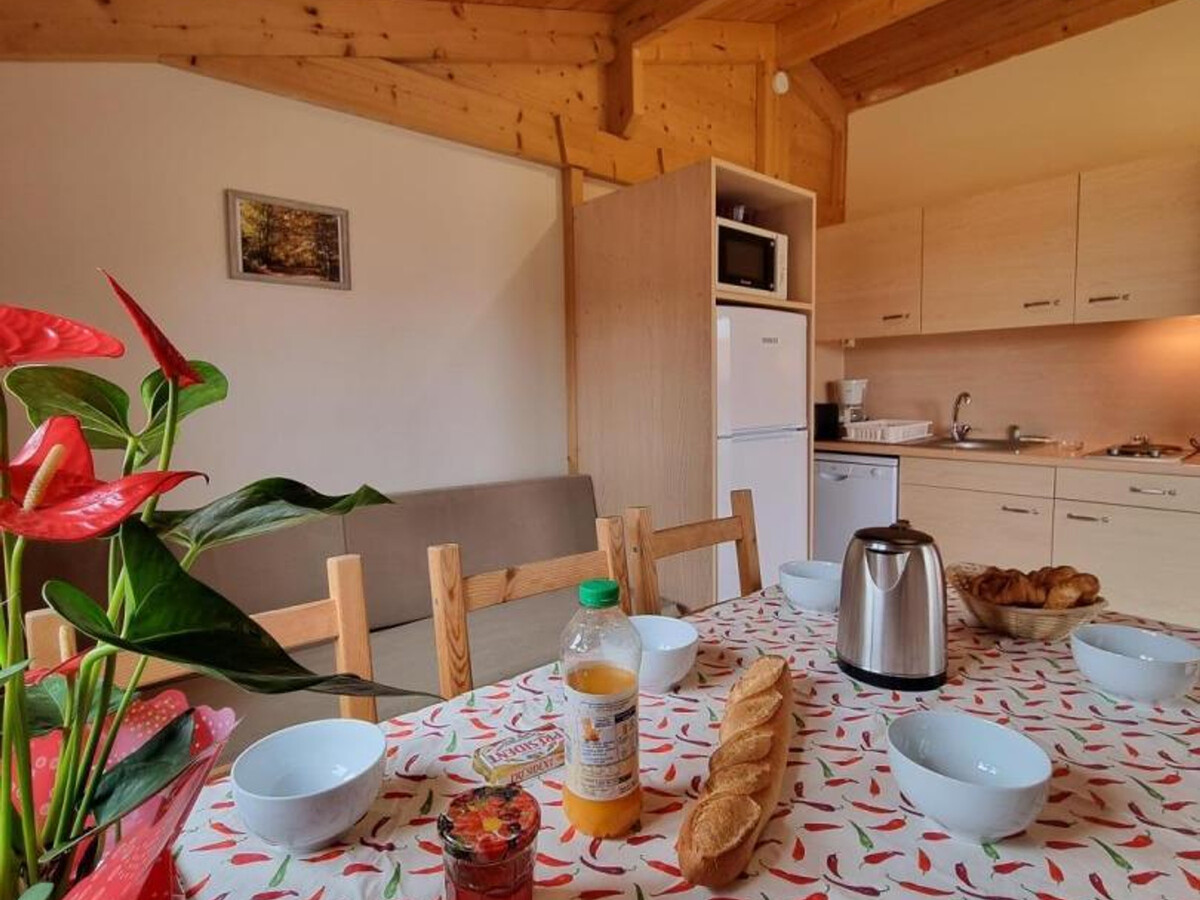 Chalet Lilas 6 pers. - Animaux bienvenue à Usson-en-Forez - Photo 6