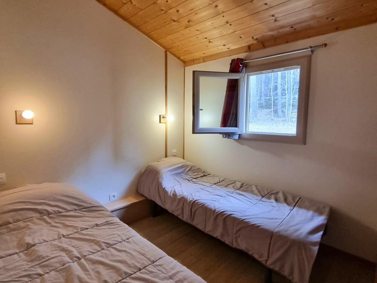 Chalet Lilas 6 pers. - Animaux bienvenue à Usson-en-Forez - Photo 9