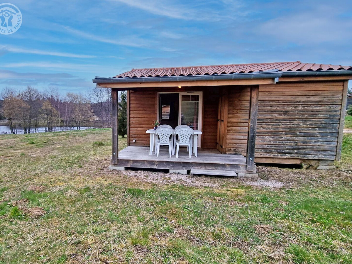 Chalet Cyprès 4 pers. – Nature et convivialité à Usson - Photo 1