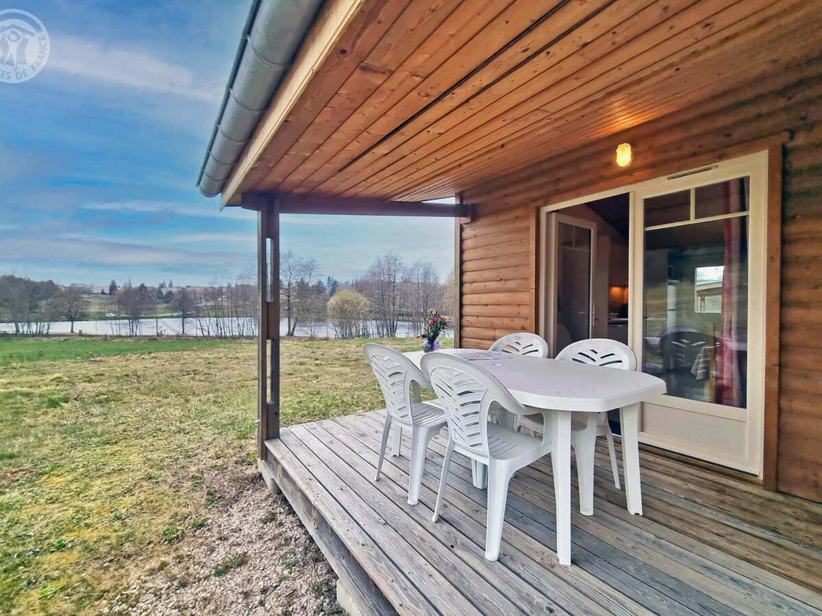 Chalet Cyprès 4 pers. – Nature et convivialité à Usson - Photo 2