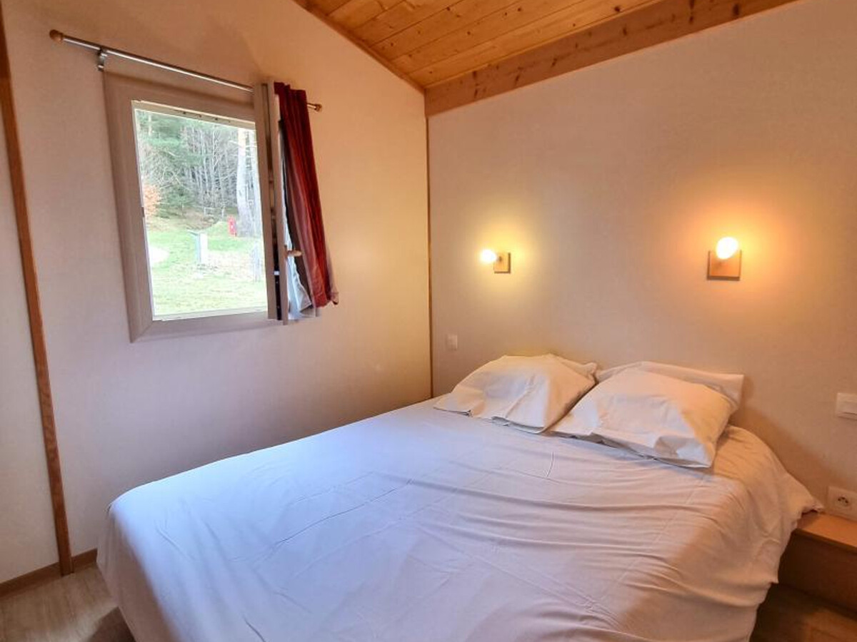 Chalet Cyprès 4 pers. – Nature et convivialité à Usson - Photo 7