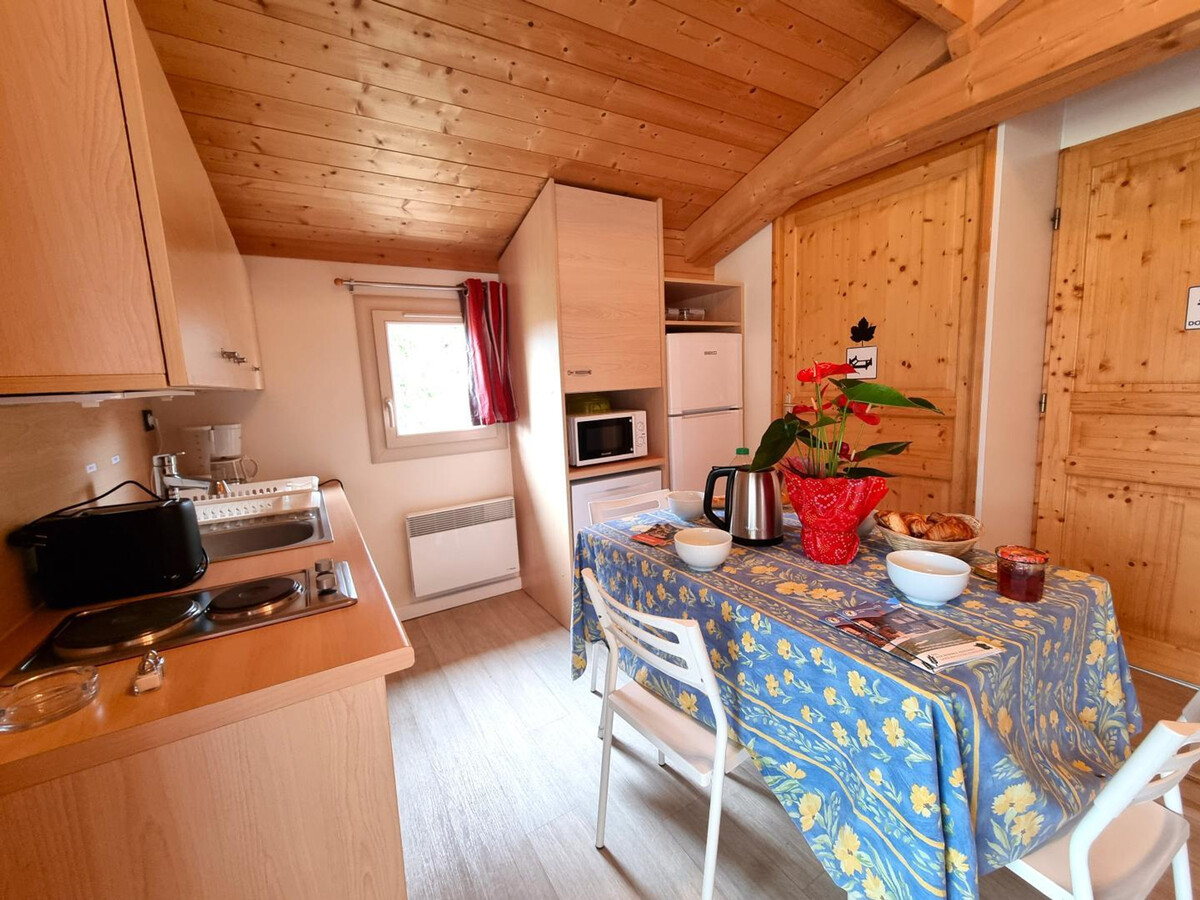 Chalet PMR Genêt 4 pers. - Usson-en-Forez - Photo 3