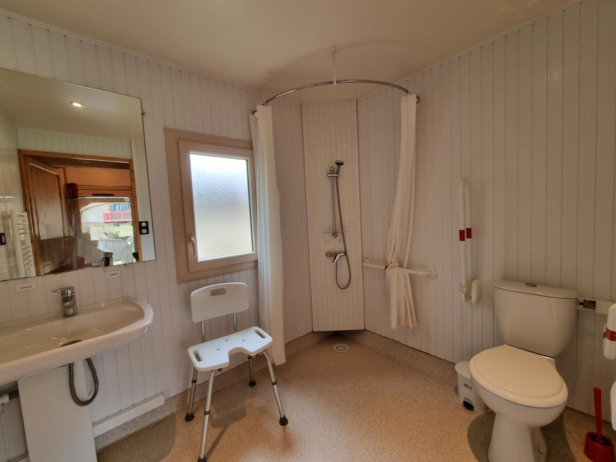 Chalet PMR Genêt 4 pers. - Usson-en-Forez - Photo 12