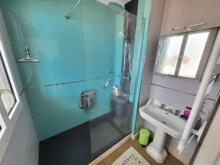 Appartement 100 m² grand balcon vue mer - 6 pers. : photo 12
