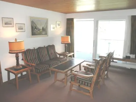Location appartement à Flims, Ner B / Hartl, (Flims Dorf). 2.5 Zimmerwohnung
