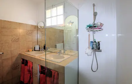 Maison provençale avec piscine privée à St Marcel d'Ardèche : photo 19