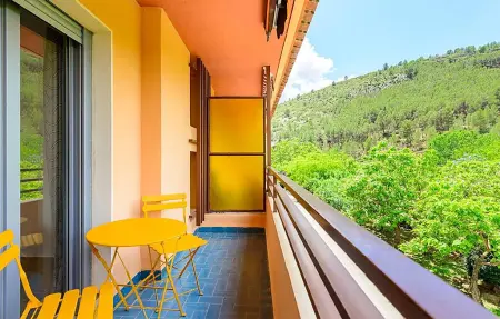Appartement 3 chambres à Jérica, vue montagnes et balcon : photo 10