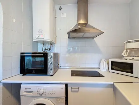 Appartement 45m² climatisé avec garage à Roses : photo 9