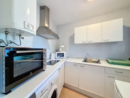 Appartement 45m² climatisé avec garage à Roses : photo 10
