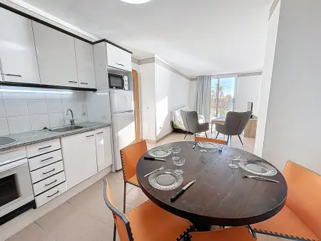 Appartement 6 pers. vue mer à Roses, centre-ville : photo 3