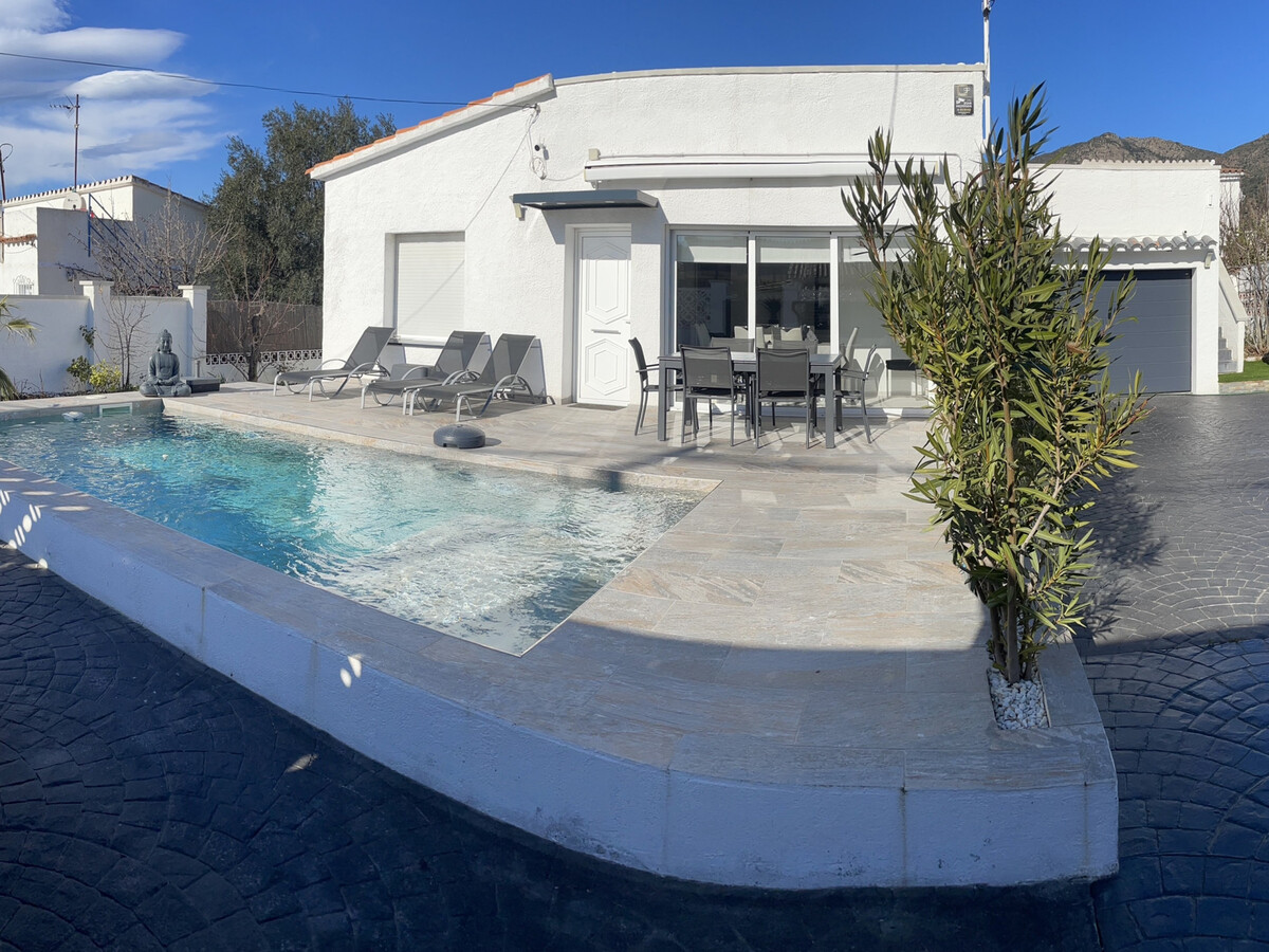 Maison rénovée 6 pers avec piscine à Roses - Photo 1