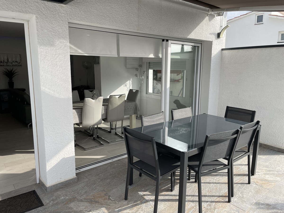 Maison rénovée 6 pers avec piscine à Roses - Photo 5