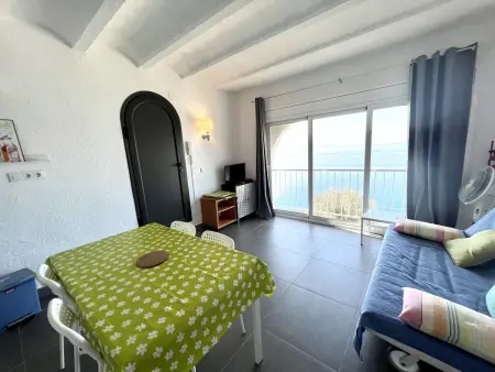 Appartement 40m² avec parking et terrasse à Roses : photo 6