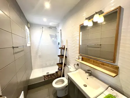 Appartement 40m² avec parking et terrasse à Roses : photo 15