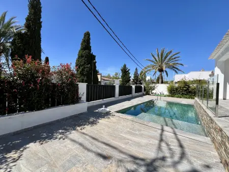 Maison rénovée avec piscine privée et jardin à Rosas, 6 personnes : photo 18