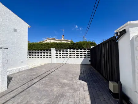 Maison rénovée avec piscine privée et jardin à Rosas, 6 personnes : photo 19