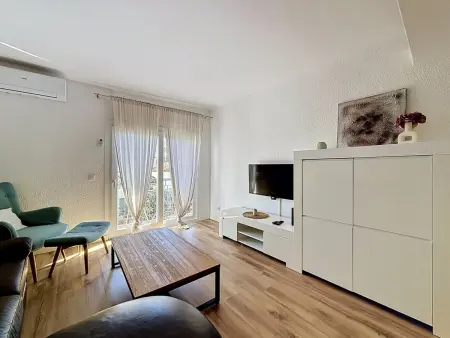 Appartement 3 chambres, 82m² climatisé - Roses : photo 7