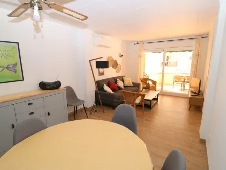 Appartement 3 chambres avec terrasse à Roses : photo 10