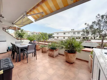 Appartement 42m² terrasse 20m² à 200m de la plage : photo 16