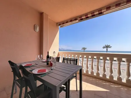 Appartement 3 chambres avec clim à Empuriabrava : photo 1