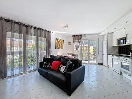 Penthouse 55 m² vue montagne, balcon géant - Roses : photo 2