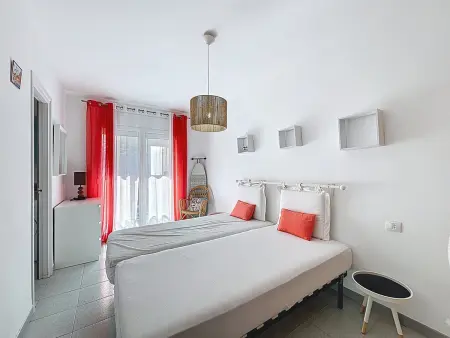 Penthouse 55 m² vue montagne, balcon géant - Roses : photo 5