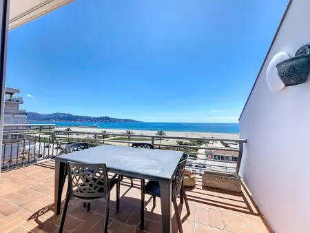 Appartement vue mer à Empuriabrava, 2 ch, terrasse : photo 1