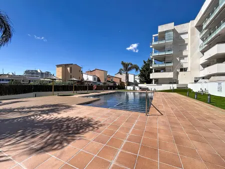 Appartement 55 m² avec terrasse et jardin à Roses : photo 9