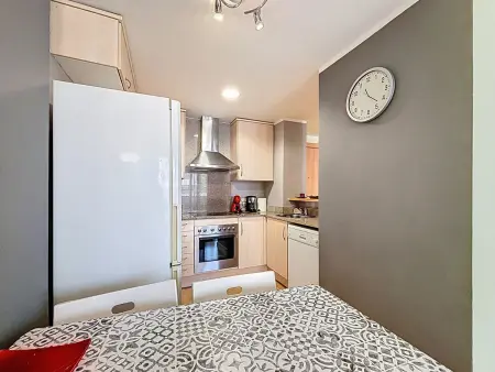 Appartement 55 m² avec terrasse et jardin à Roses : photo 12