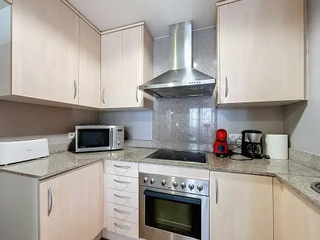 Appartement 55 m² avec terrasse et jardin à Roses : photo 13