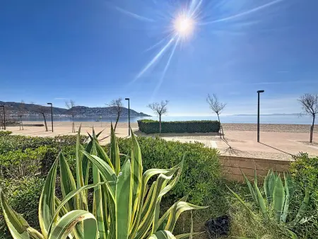 Appartement première ligne de mer à Roses : photo 3