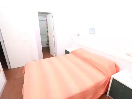 Appartement 54m² jardin et terrasse - Roses : photo 8