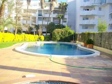 Appartement 54m² jardin et terrasse - Roses : photo 16