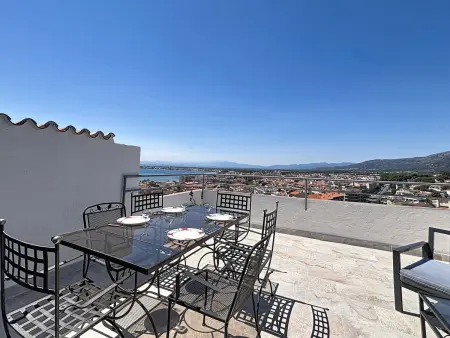 Appartement 62 m² vue mer et montagne à Roses : photo 1