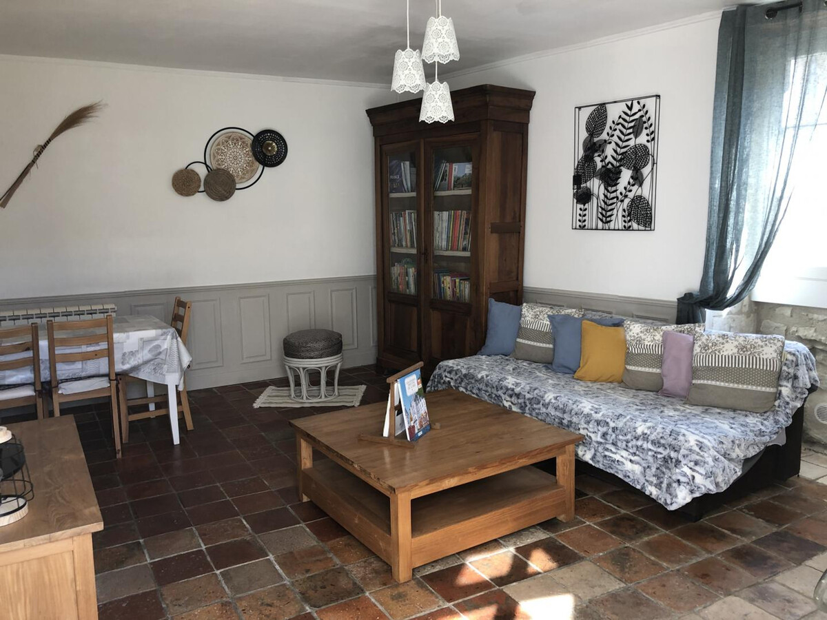 Gîte traditionnel 3 pers. à Champigny-sur-Veude, animaux acceptés - Photo 10