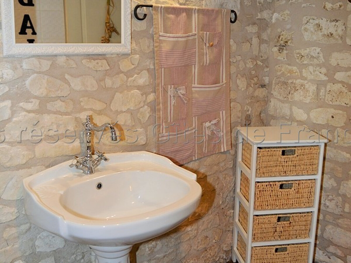 Gîte traditionnel 3 pers. à Champigny-sur-Veude, animaux acceptés - Photo 11