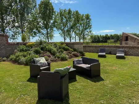 Gîte 9 pers. avec jeux de jardin à La Chapelle-Saint-Martin : photo 27