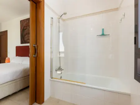 Villa Bananagio : 250 m², piscine privée, vue mer : photo 32